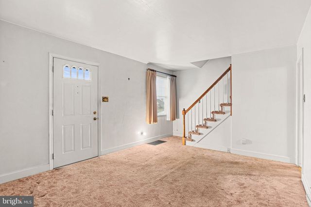 1833 SPRING ROAD, Carlisle, PA 17013