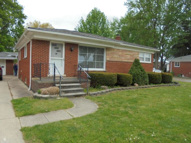 18138 22 Mile Road, Macomb Twp, MI 48044