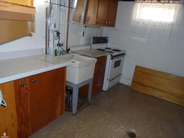 18138 22 Mile Road, Macomb Twp, MI 48044