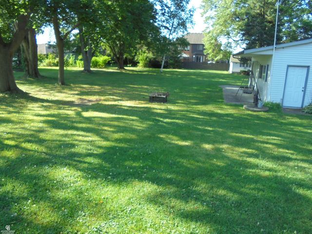 18138 22 Mile Road, Macomb Twp, MI 48044