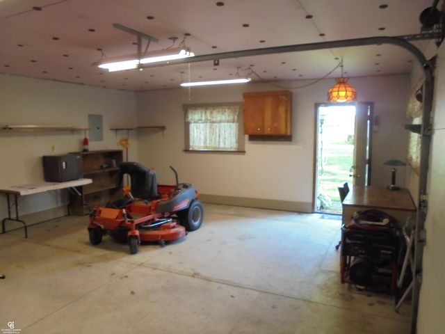 18138 22 Mile Road, Macomb Twp, MI 48044