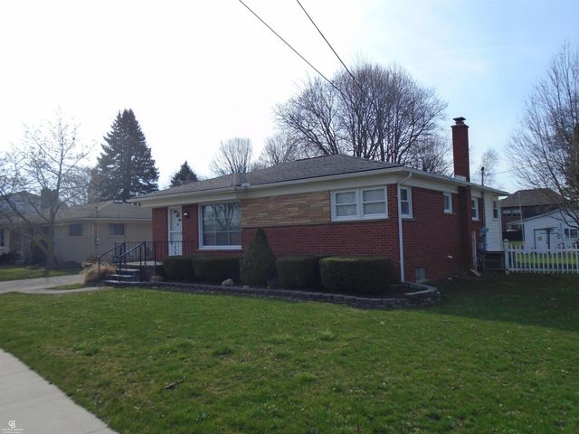 18138 22 Mile Road, Macomb Twp, MI 48044