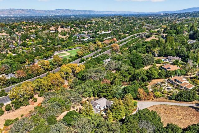 13204 Wright Way, Los Altos Hills, CA 94022
