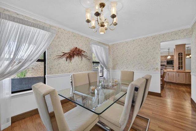 13204 Wright Way, Los Altos Hills, CA 94022