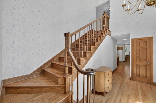 13204 Wright Way, Los Altos Hills, CA 94022