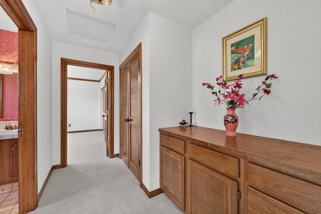 13204 Wright Way, Los Altos Hills, CA 94022