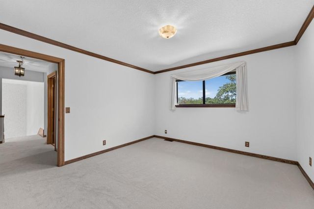 13204 Wright Way, Los Altos Hills, CA 94022