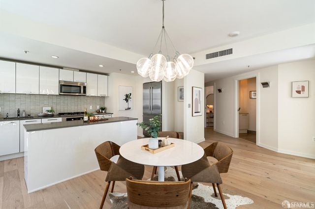 1 Hawthorne Street 4H, San Francisco, CA 94105