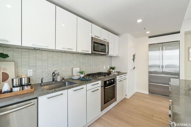 1 Hawthorne Street 4H, San Francisco, CA 94105