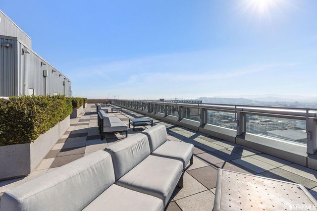 1 Hawthorne Street 4H, San Francisco, CA 94105