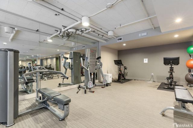 1 Hawthorne Street 4H, San Francisco, CA 94105