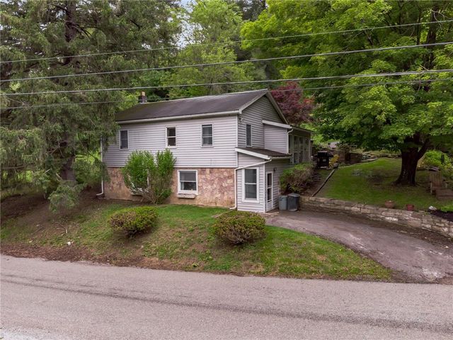 428 Jefferson School Road, Cook Twp, PA 15658