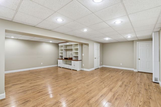 50 Jerusalem Rd, Cohasset, MA 02025