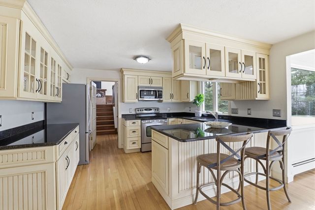 50 Jerusalem Rd, Cohasset, MA 02025