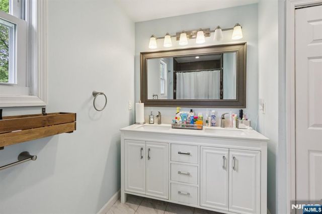 84 Belvidere Road, Glen Rock, NJ 07452