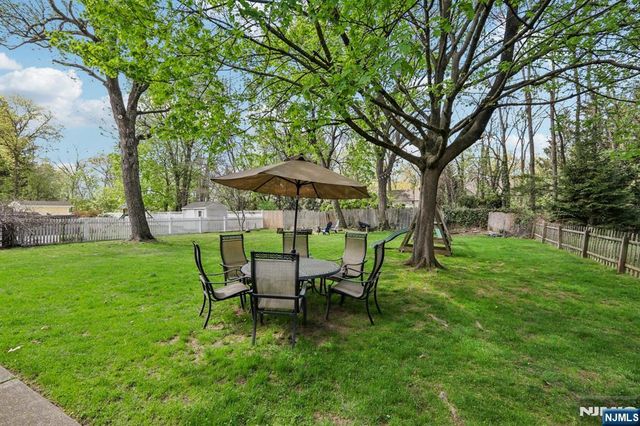 84 Belvidere Road, Glen Rock, NJ 07452