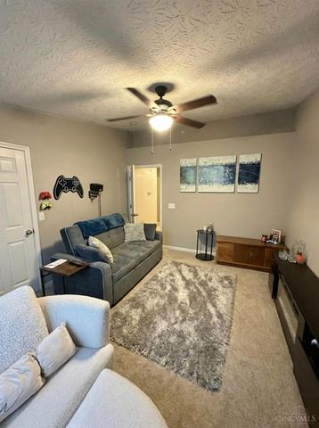 5473 Michelles Oak Court, Green Twp, OH 45248