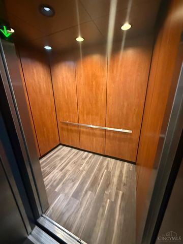 5473 Michelles Oak Court, Green Twp, OH 45248