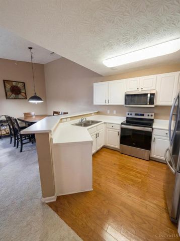 5473 Michelles Oak Court, Green Twp, OH 45248