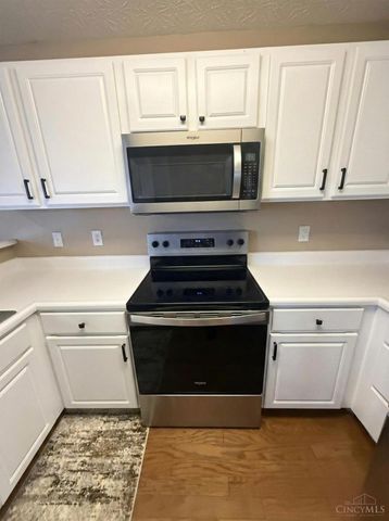 5473 Michelles Oak Court, Green Twp, OH 45248