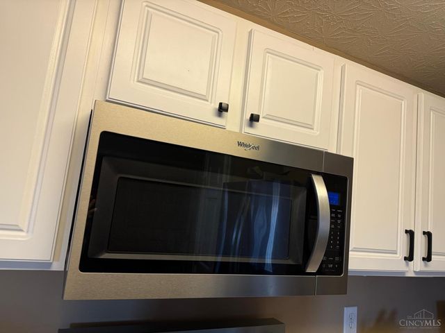 5473 Michelles Oak Court, Green Twp, OH 45248