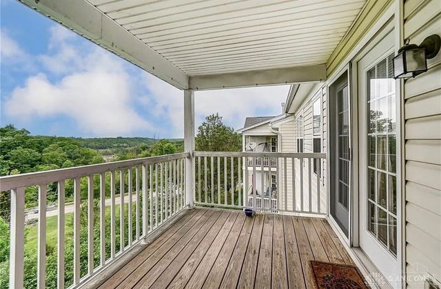 5473 Michelles Oak Court, Green Twp, OH 45248