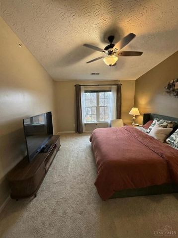 5473 Michelles Oak Court, Green Twp, OH 45248