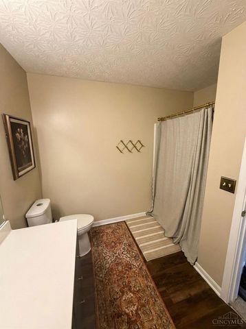 5473 Michelles Oak Court, Green Twp, OH 45248