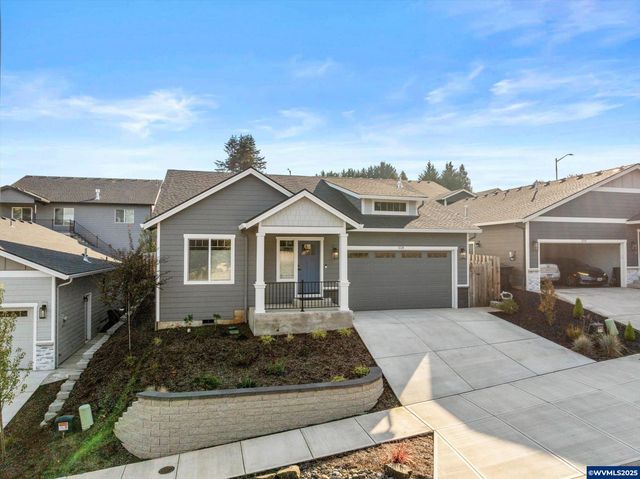 518 Sarah Renee Av SE, Salem, OR 97306