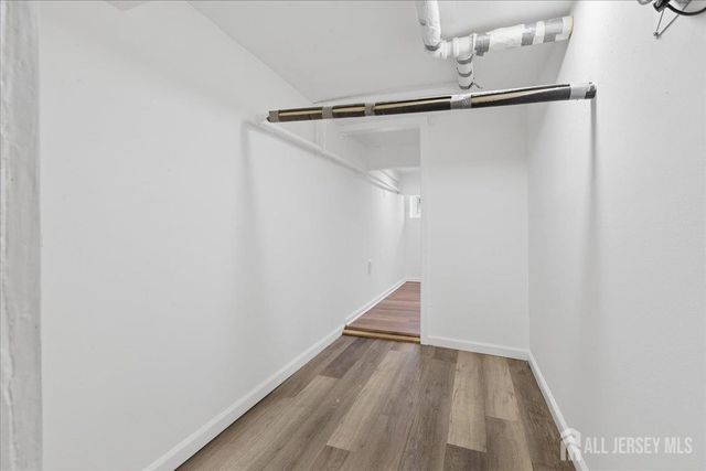 109 E 6 Avenue, Roselle, NJ 07203