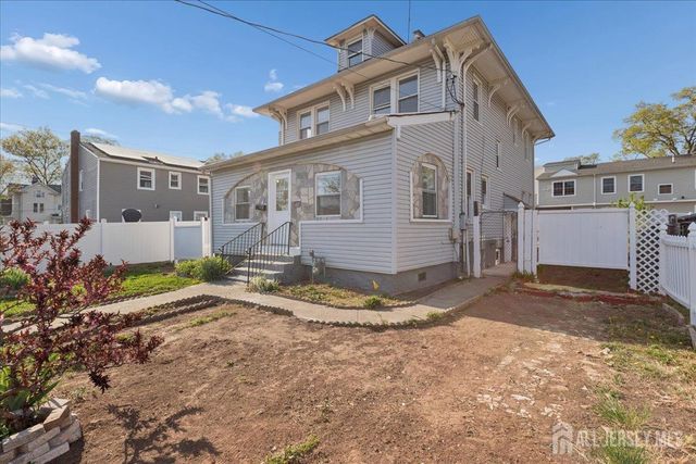 109 E 6 Avenue, Roselle, NJ 07203