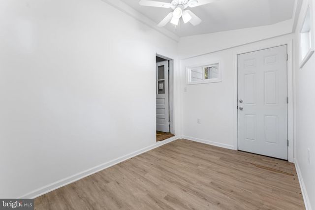 1201 CHAPLIN ST SE, Washington, DC 20019