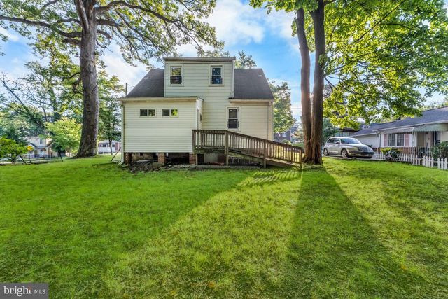 1201 CHAPLIN ST SE, Washington, DC 20019