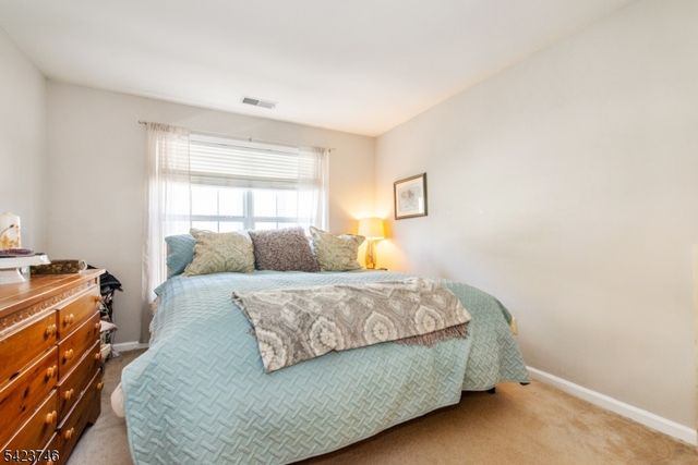 366 Cambridge Dr, Butler Boro, NJ 07405