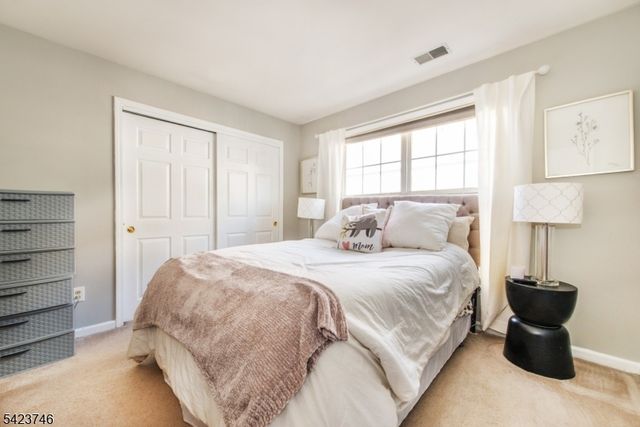 366 Cambridge Dr, Butler Boro, NJ 07405