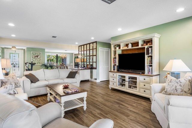 3744 Quail Ridge Drive N Green Heron S, Boynton Beach, FL 33436