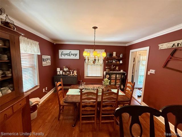 603 N Michigan Avenue, Howell, MI 48843