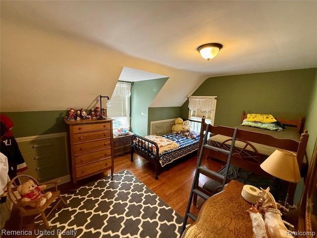 603 N Michigan Avenue, Howell, MI 48843