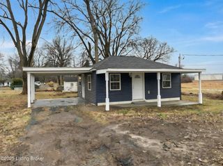 3706 Kramers Ln, Louisville, KY 40216