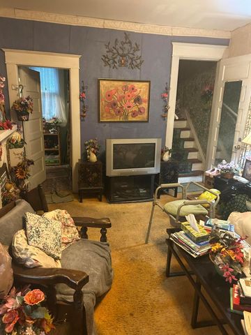 1622 Pembroke Avenue, Columbus, OH 43203