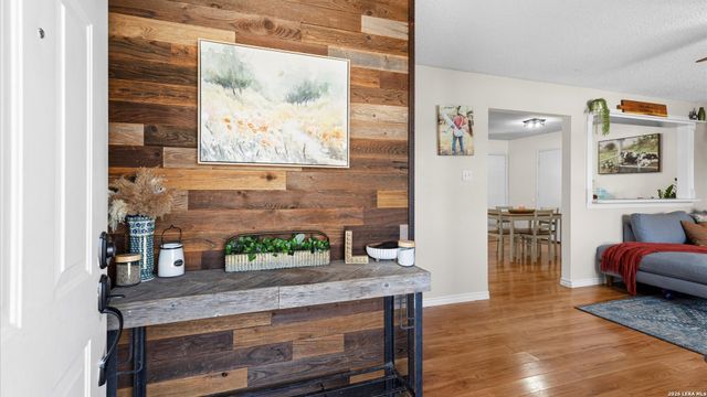 304 Sunflower, Marion, TX 78124