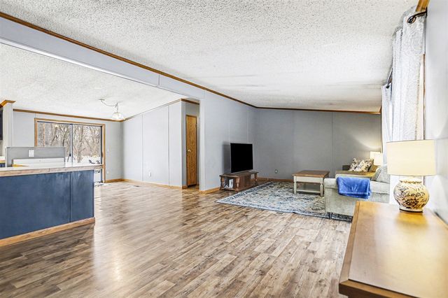 115 E Xy Avenue, Vicksburg, MI 49097