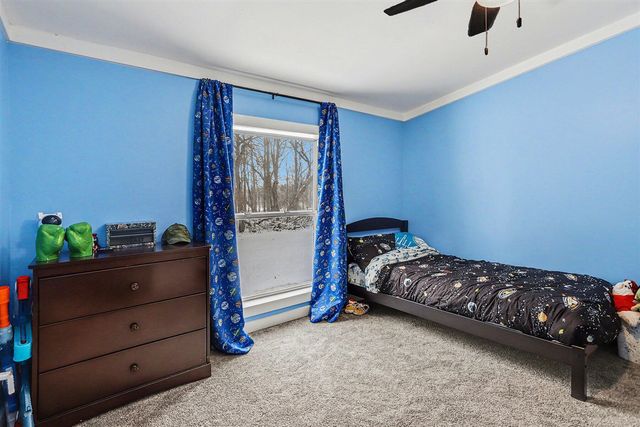 115 E Xy Avenue, Vicksburg, MI 49097