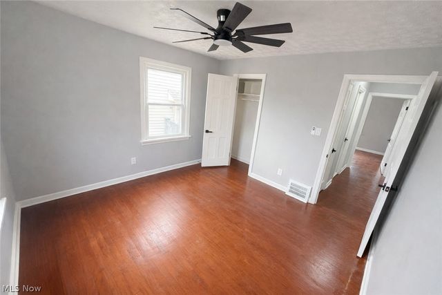 19910 Mountville Drive, Maple Heights, OH 44137