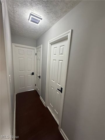 19910 Mountville Drive, Maple Heights, OH 44137