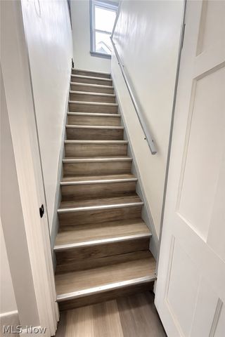 19910 Mountville Drive, Maple Heights, OH 44137