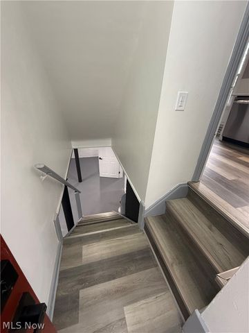 19910 Mountville Drive, Maple Heights, OH 44137