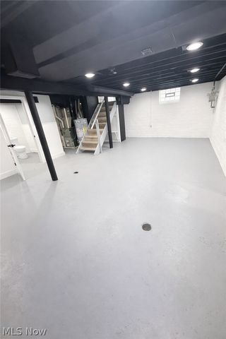 19910 Mountville Drive, Maple Heights, OH 44137