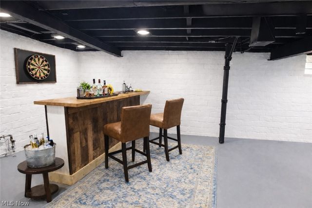 19910 Mountville Drive, Maple Heights, OH 44137