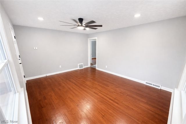 19910 Mountville Drive, Maple Heights, OH 44137